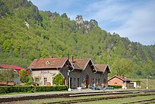 link=//commons.wikimedia.org/wiki/Category:Lotru train station