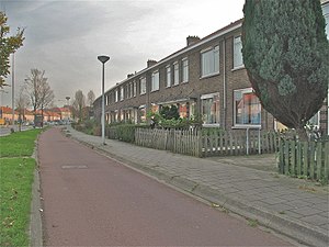 Huizen aan de Kamperfoelieweg.