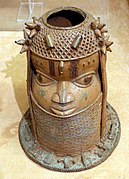 Benin, edo, altare per antenati, 02 testa.jpg