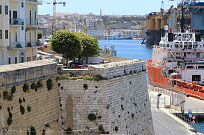 Small bastion within the enceinte facing Corradino