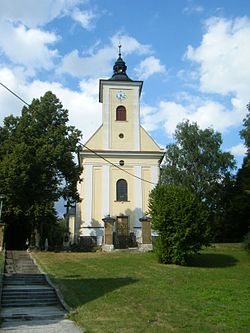 Kostel Všech svatých ve Studénce-Butovicích, čelní pohled