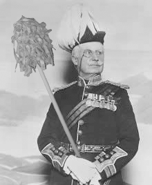 Black and white picture of a general with a mop
