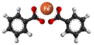 Fera (II) benzoato