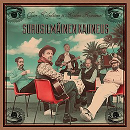 Studioalbumin Surusilmäinen kauneus kansikuva