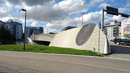 Länsilinkki, 2011, Helsinki.