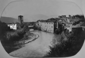 Il ponte antico fotografato da piazza San Francesco