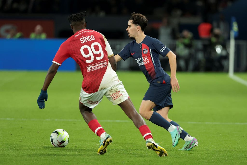 PARIS, FRANCE - NOVEMBER 24: Vitinha of PSG in action during the Ligue 1 Uber Eats match between Paris Saint-Germain (PSG) and AS Monaco (ASM) at Parc des Princes stadium on November 24, 2023 in Paris, France. (Photo by Jean Catuffe/Getty Images)