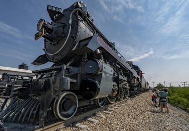 ¡Se nos fue el tren! La Empress 2816 madruga a saltillenses y adelanta su paso por la capital coahuilense