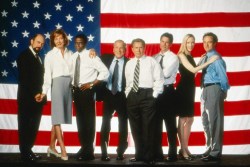 THE WEST WING, from left: Richard Schiff, Allison Janney, Dule Hill, John Spencer, Martin Sheen, Rob Lowe, Janel Moloney, Bradley Whitford,(Season 1), 1999-2006. photo: James Sorensen / ©NBC / Courtesy: Everett Collection