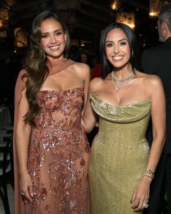 WEST HOLLYWOOD, CALIFORNIA - NOVEMBER 09: (L-R) Jessica Alba and Vanessa Bryant attend the 2024 Baby2Baby Gala Presented by Paul Mitchell at Pacific Design Center on November 09, 2024 in West Hollywood, California.  (Photo by Charley Gallay/Getty Images for Baby2Baby)