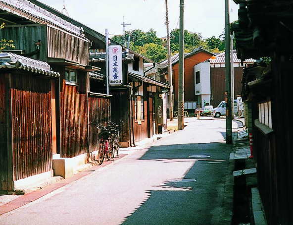 一宮町の線香づくり