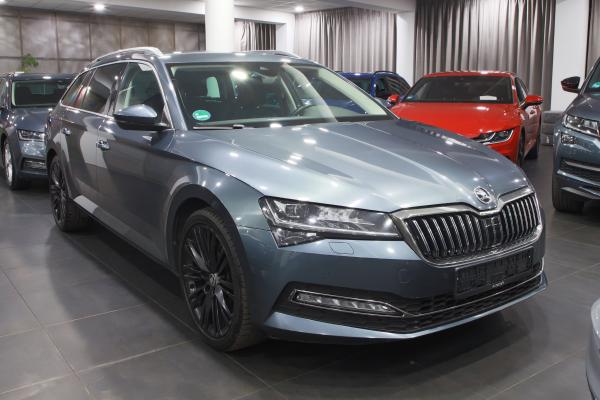 Škoda Superb 3 Combi Style 2.0 TDI 110kW DSG / Facelift 2020 / Matrix Led / Webasto / ALU 19''