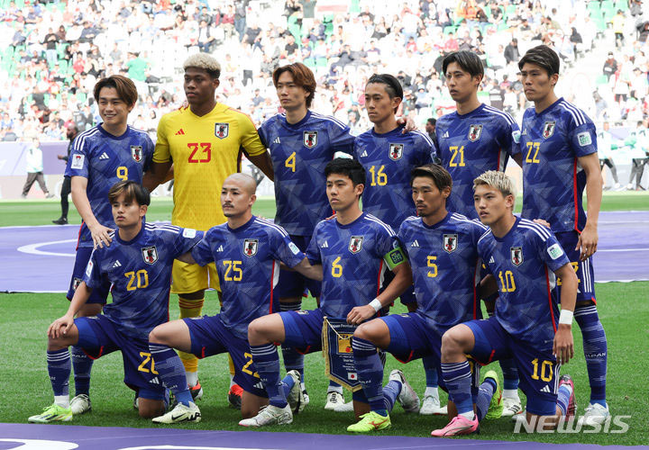 サッカー：日本、パリ五輪初戦で南米王者パラグアイに5発大勝