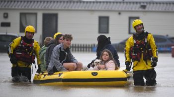 Rajadas de vento superiores a 200 km/h atingiram Finistère, no noroeste francês, segundo a agência meteorológica francesa