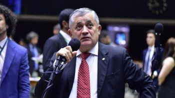 José Guimarães (PT-CE) garantiu que a reforma vai reduzir a carga tributária e que há discussões sobre o processo e cálculo da alíquota