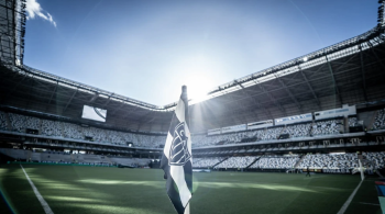 Até o momento, o Galo oficializou as contratações do zagueiro Lyanco e do meia-atacante Bernard; Junior Alonso será o próximo