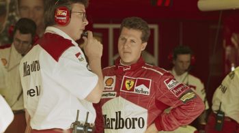 Michael Schumacher sofreu grave acidente enquanto esquiava há mais de 10 anos; pelo que se sabe, o ex-piloto passou por diversos procedimentos e está consciente