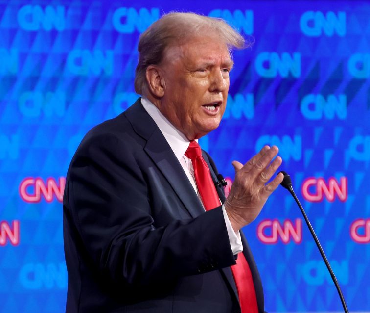 Trump desafia Biden para debate nesta semana, sem moderadores