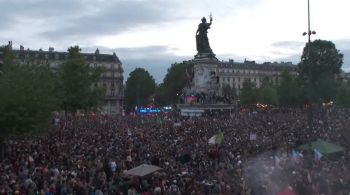 Coalizão de centro de Macron deve ficar em terceiro lugar