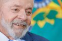 "Não posso cortar o salário mínimo, que já é o mais baixo de tudo", afirma Lula