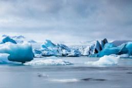 Gletschersee Jökulsarlon, Island - Naturpanorama Fotodruck, Fotoposter, Fine Art Print