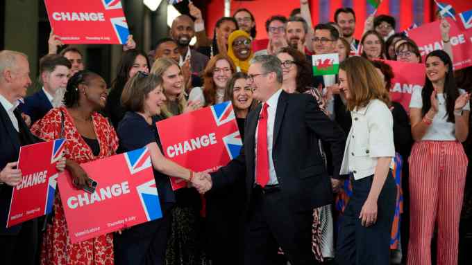 Keir Starmer with a crowd of Labour supporters