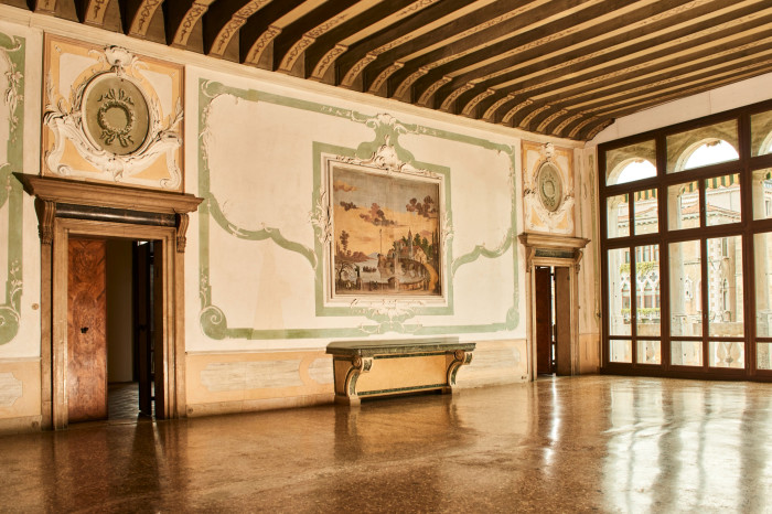 The central hall with 18th-century-style stucco work