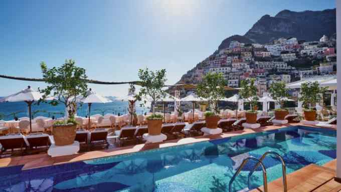 The pool at Le Sirenuse in Positano, Italy