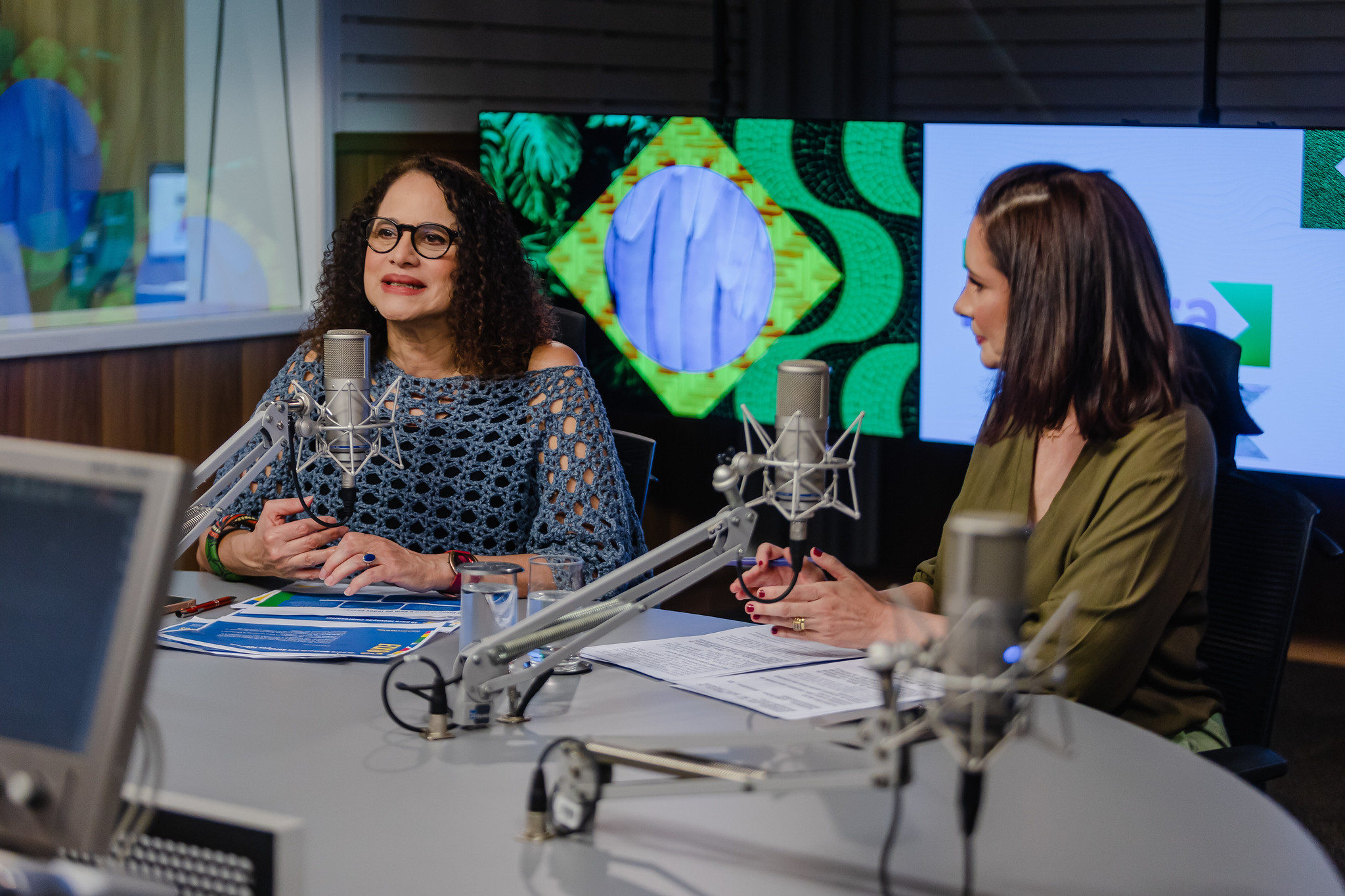 Durante o programa Bom dia, Ministra, a titular da Ciência, Tecnologia e Inovação detalhou os desafios e avanços do país com a Inteligência Artificial e demais ações da pasta