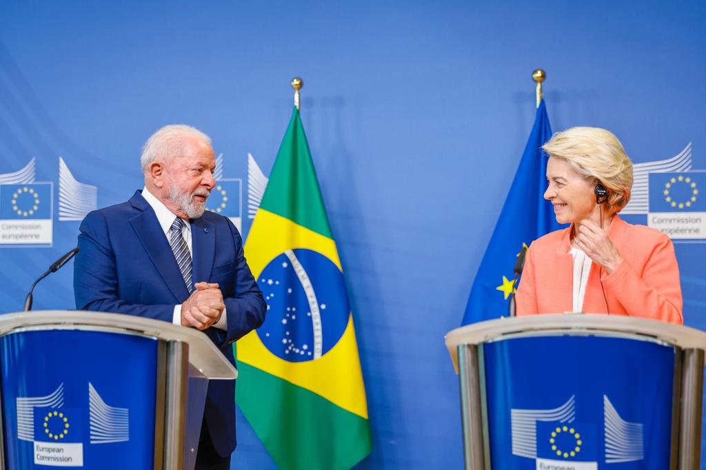 Ursula von der Leyen apontou disposição do bloco europeu em investir nos países da AL e do Caribe