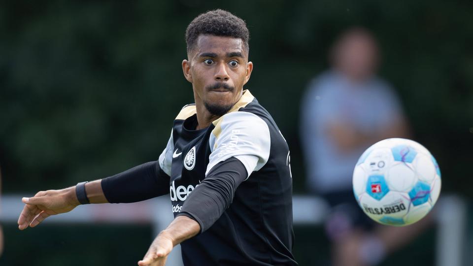 Eintracht Frankfurt - Ansgar Knauff im Training.