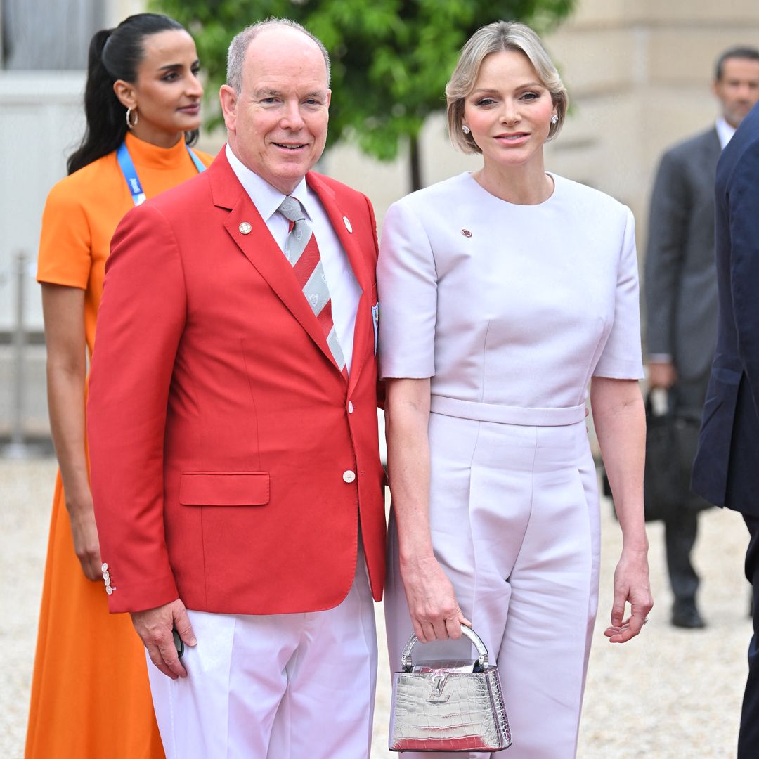 De Charlene de Mónaco a Mary de Dinamarca: así han vestido las 'royals' en su gran cita de París