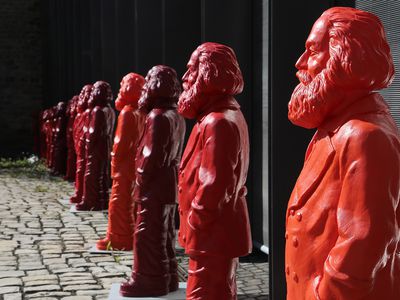 500 Karl Marx Statues Are Highlight Of Trier Exhibition