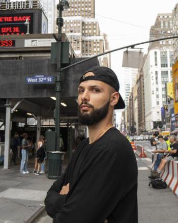 La première chose à laquelle Evan Fournier a pensé en signant chez les Knicks est qu'il allait jouer dans la mythique salle du Madison Square Garden. « Mais, prévient-il, si tu y joues et que tu es nul, ça ne vaut rien ! » (Pascal Perich/L'Equipe)