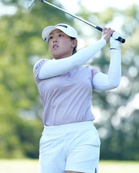 NORTON, MASSACHUSETTS - AUGUST 29: Jiwon Jeon of South Korea plays her shot from the 16th tee during the first round of the FM Championship 2024 at TPC Boston on August 29, 2024 in Norton, Massachusetts. (Photo by Raj Mehta/Getty Images) (Raj Mehta/L'Equipe)