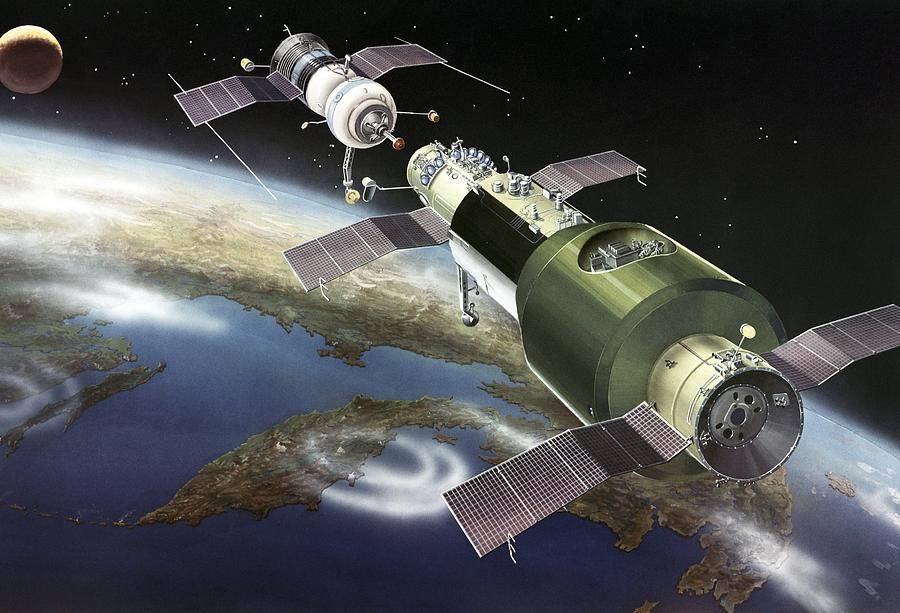 salyut_launch_2_ria_novosti_artwork