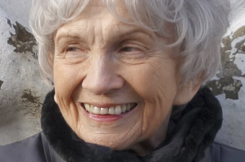 Alice Munro