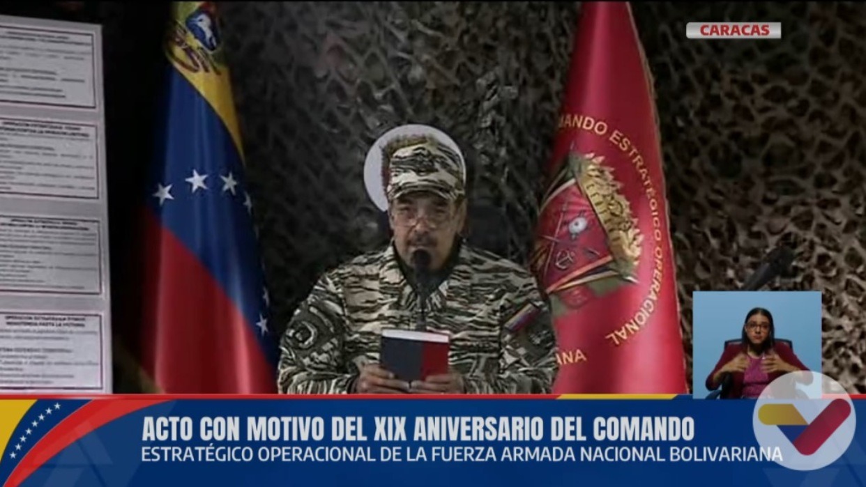 Presidente Maduro lidera acto de celebración del XIX aniversario del CEOFANB 