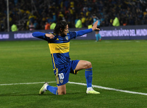 Cavani no afloja: la tremenda racha goleadora en Boca en 2024