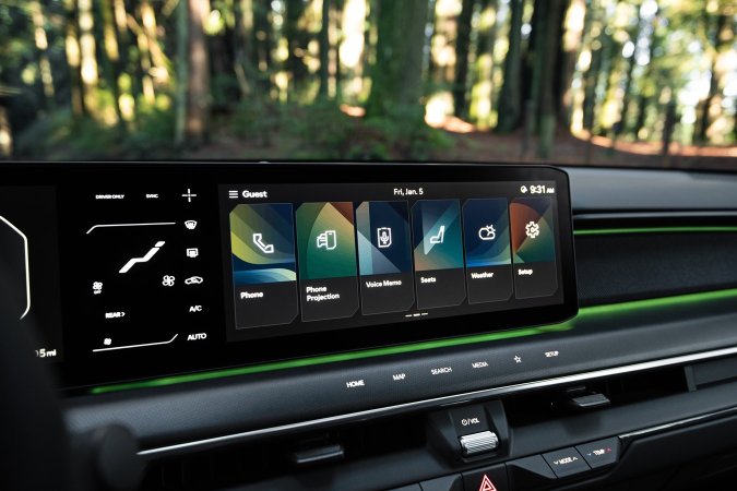 2024 EV9 dashboard screen and infotainment system