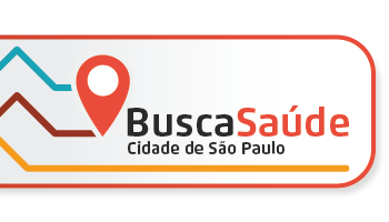 #PraCegoVer: num fundo acinzentado, do lado esquerdo há o ícone da geolocalização na cor laranja e ao lado há detalhes nas cores azul, marrom e amarelo. Do lado direito está escrito Busca Saúde - Cidade de São Paulo nas cores preto e laranja.