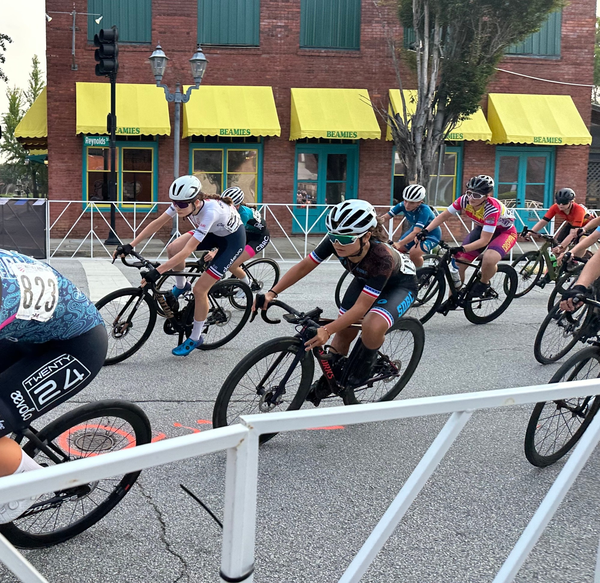 Aine Chen races on the road in Aug.a, Georgia. (Maison Chen)