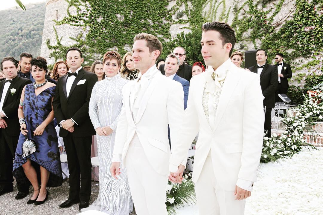 Guillermo Rosas en su boda con Georgel.