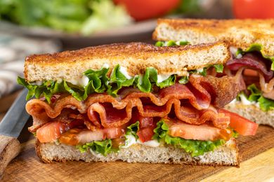 cross-cut of a blt sandwich