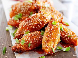 Air Fryer Chicken Wings on a Platter