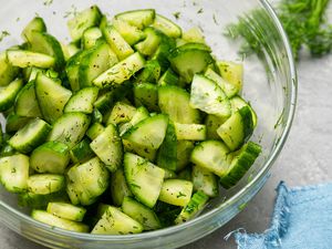 Fresh & Easy Cucumber Salad