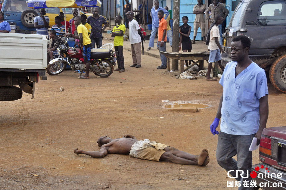 埃博拉持续扩散：街头现暴毙者医院护士罢工(组图)