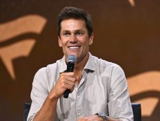 Tom Brady Ready for ‘Hot Seat’ Again in Fox Analyst Job