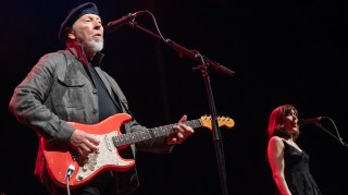 Richard Thompson mixed classic tracks with songs from his new album
