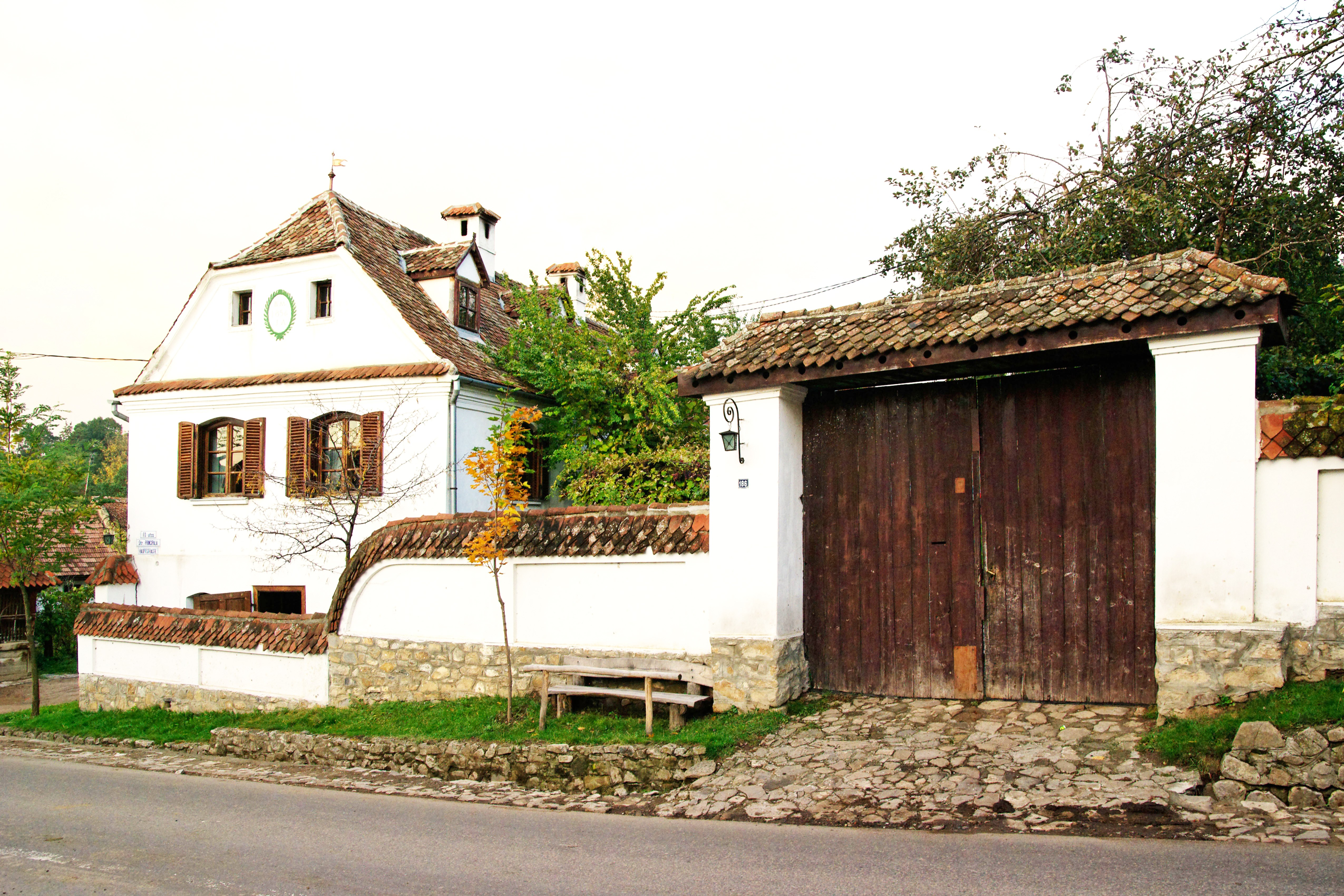 The small village of Miklosvar